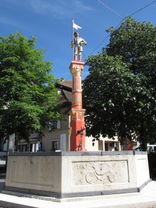 This fountain dates from 1608.